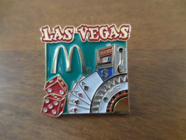 画像1: 【McDonald's LAS VEGAS】ピンバッジ ピンバッチ PINS カナダ マクドナルド　ラスベガス (1)