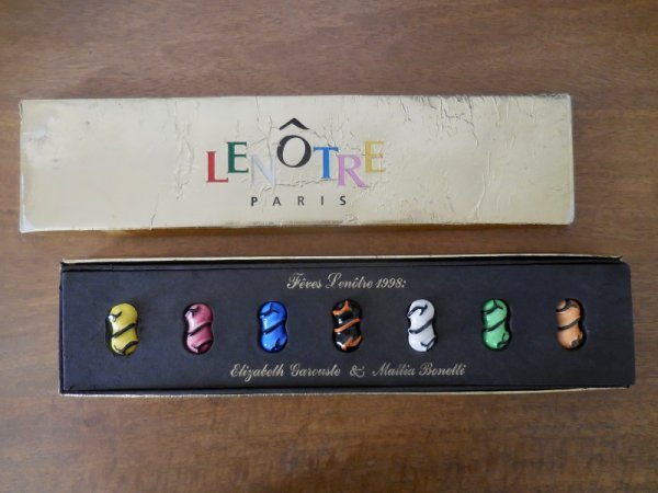 画像1: 【 LENOTRE PARIS　1998年 コンプリート（7個) 送料：箱付き2600円、フェーヴのみ700円　】フェーヴ フェーブ feve ルノートル パリ　 (1)