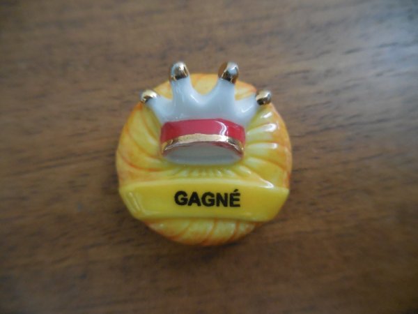 画像1: 【ガレット・デ・ロワ　GAGNE 当たり】　フェーヴ  フェーブ　feve  (1)